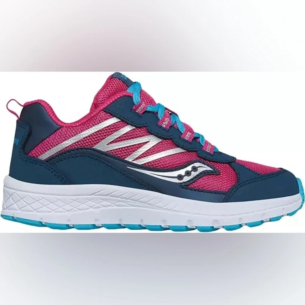 Saucony Kids' Grade School Dash Running Shoes size 3.5